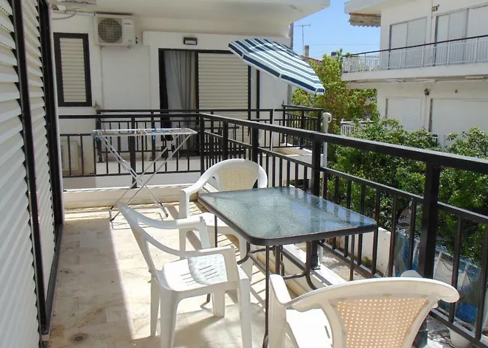 Hause Zorbas Paralia Dionisiou