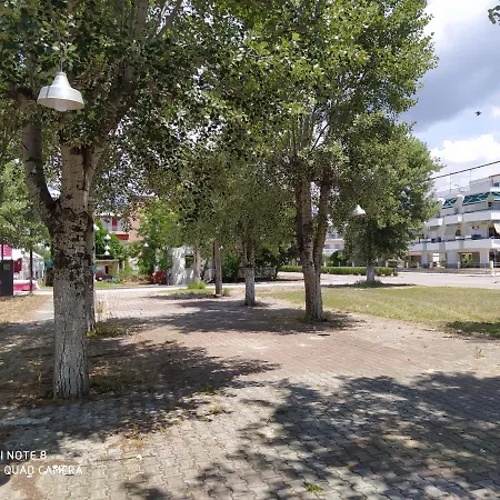 Hause Zorbas Paralia Dionysiou