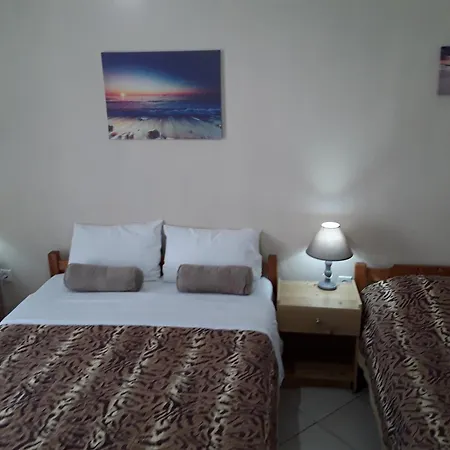 Hause Zorbas Aparthotel 3*