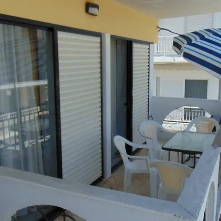 Hause Zorbas Paralia Dionisiou