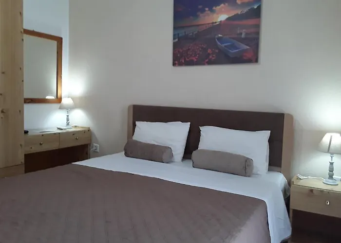 Ξενοδοχείο με διαμερίσματα Hause Zorbas Παραλία Διονυσίου
