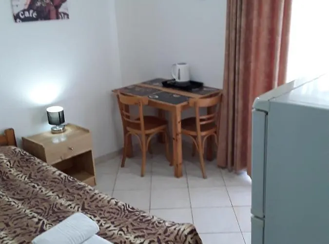 Hause Zorbas Ξενοδοχείο με διαμερίσματα 3*